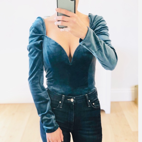 EXUMA Teal Velvet Sweetheart V-bar Bodysuit - Picture 7 of 8